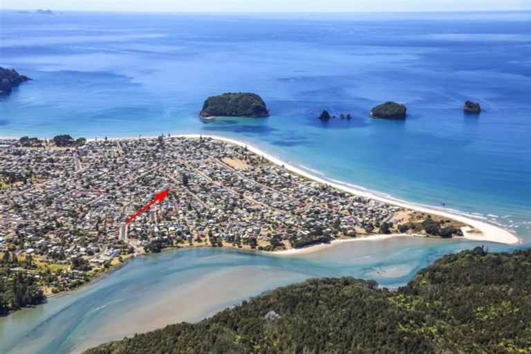 Photo of property in 215 Hauturu Street, Whangamata, 3620