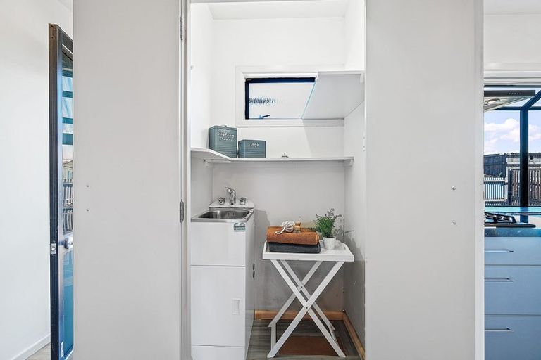 Photo of property in 5 Voss Street, Shirley, Christchurch, 8013