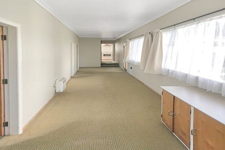 Photo of property in 303 College Street, West End, Palmerston North, 4410
