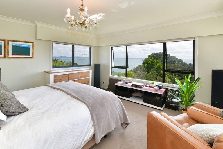 Photo of property in 108 Pacific Parade, Army Bay, Whangaparaoa, 0930