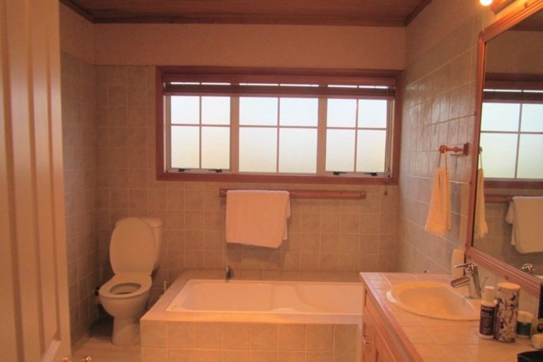 Photo of property in 4/1336 Pukuatua Street, Rotorua, 3010