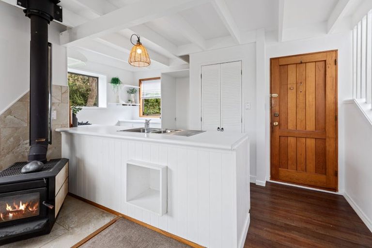 Photo of property in 42 Victory Street, Welcome Bay, Tauranga, 3112