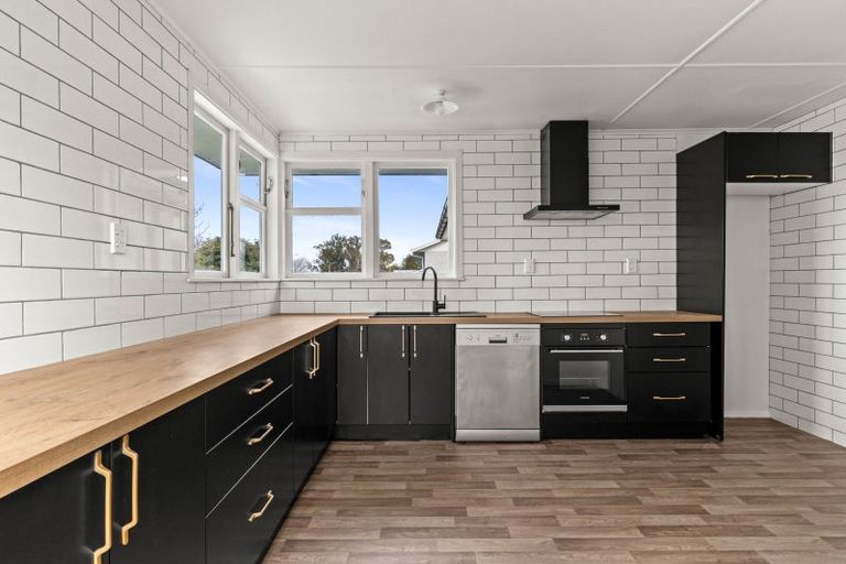 Photo of property in 84 Chatham Road, Flaxmere, Hastings, 4120