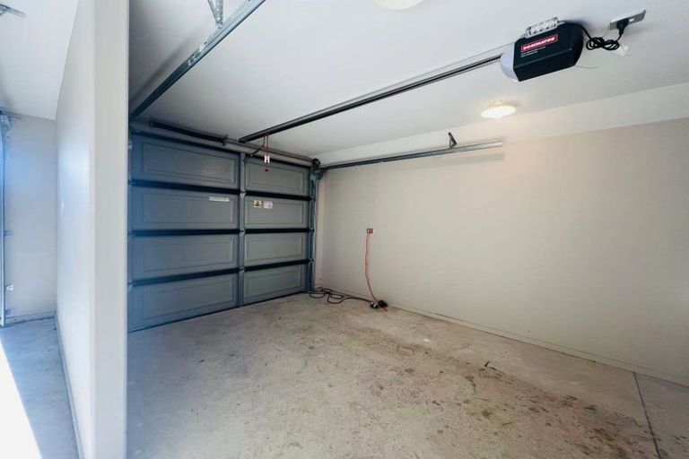 Photo of property in 46 Westpark Drive, Burnside, Christchurch, 8053