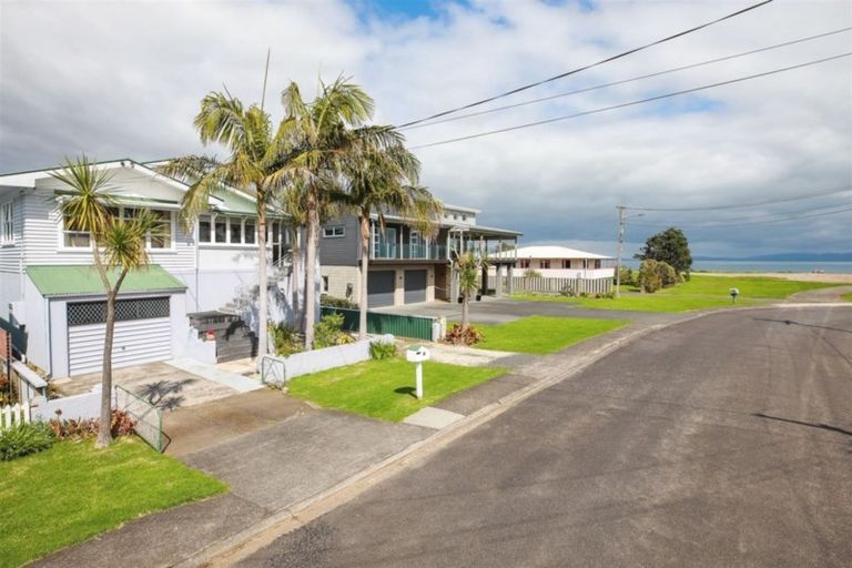 Photo of property in 13 Tatahi Street, Te Puru, Thames, 3575