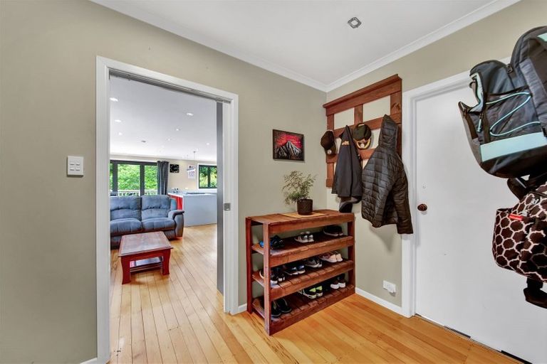 Photo of property in 6 Shakespeare Street, Stratford, 4332