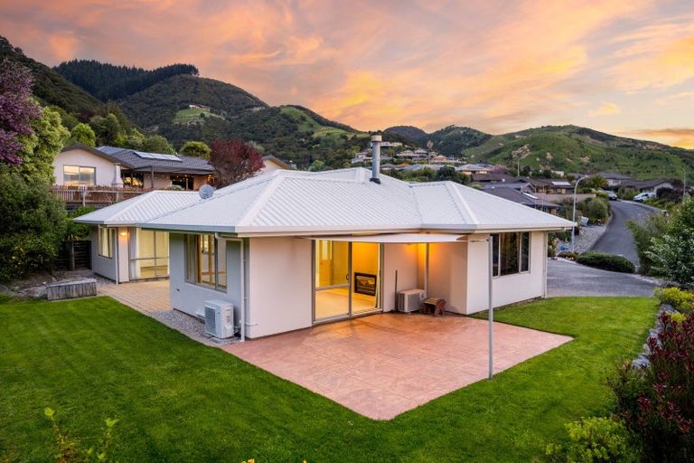 Photo of property in 7 Farleigh Street, Atawhai, Nelson, 7010