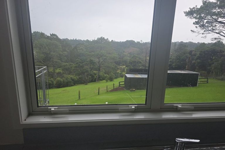 Photo of property in 23 Crows Road, Swanson, Auckland, 0614