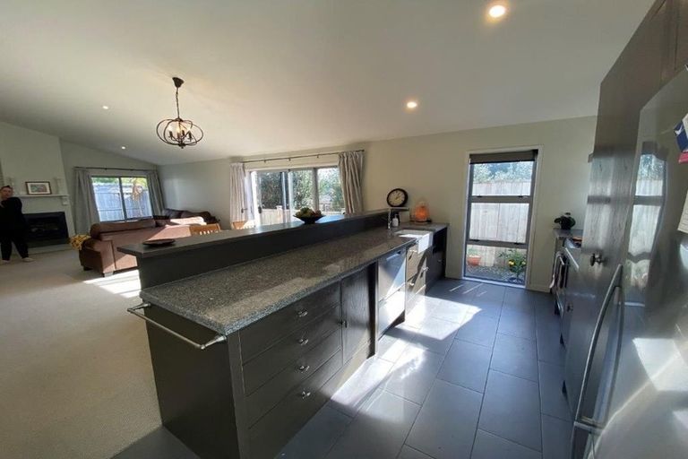 Photo of property in 9 Alice Lane, Papamoa Beach, Papamoa, 3118