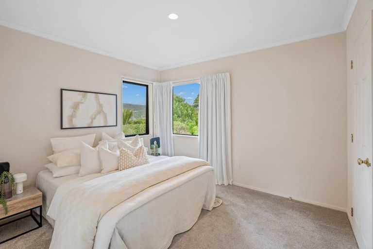 Photo of property in 4 Sunset Parade, Parua Bay, Whangarei, 0174