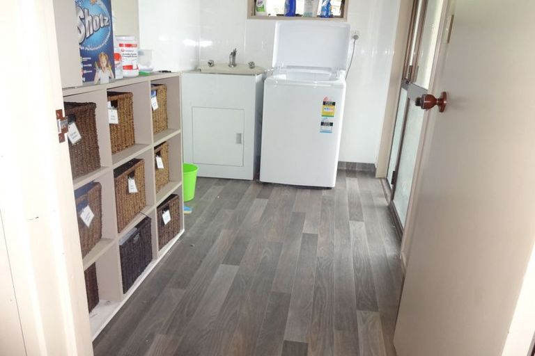 Photo of property in 21 Victory Street, Welcome Bay, Tauranga, 3112