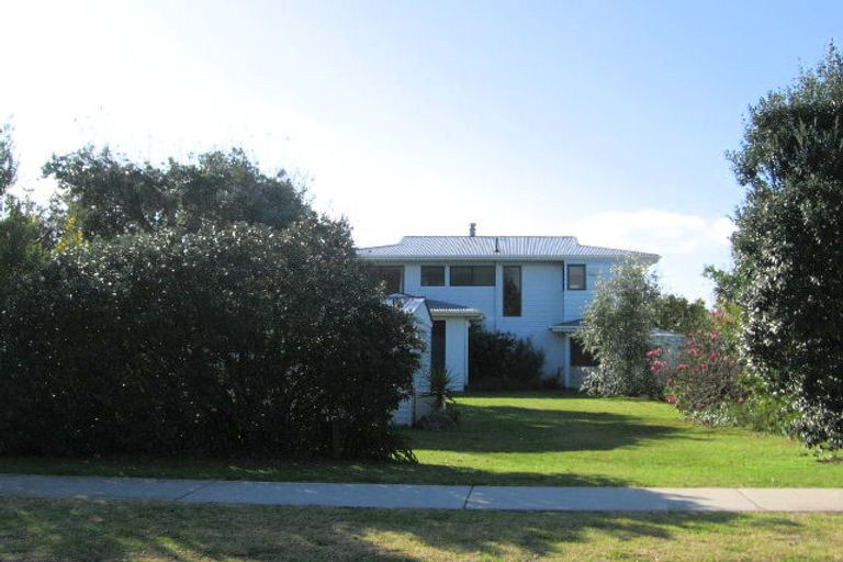 Photo of property in 101 Captain Cook Road, Cooks Beach, Whitianga, 3591