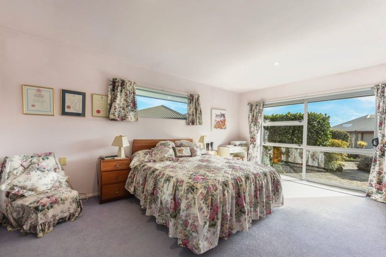 Photo of property in 19 Stead Crescent, Stoke, Nelson, 7011