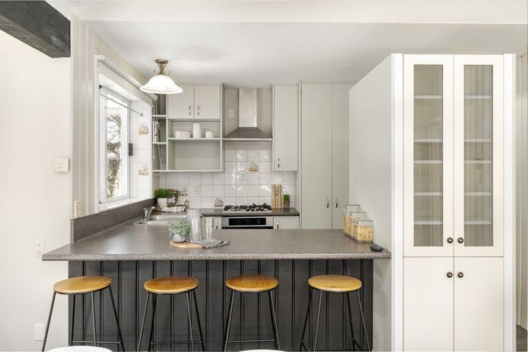 Photo of property in 89 Oakhampton Street, Hornby, Christchurch, 8042