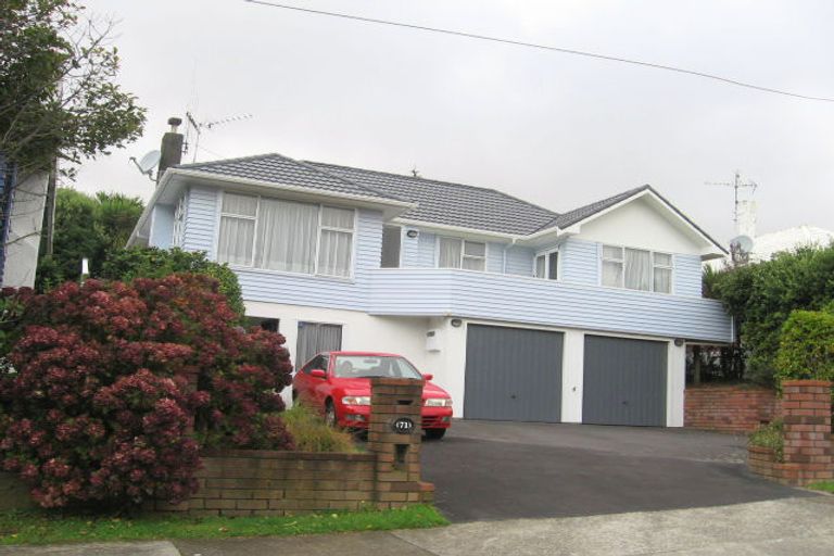 Photo of property in 71 Taylor Terrace, Tawa, Wellington, 5028