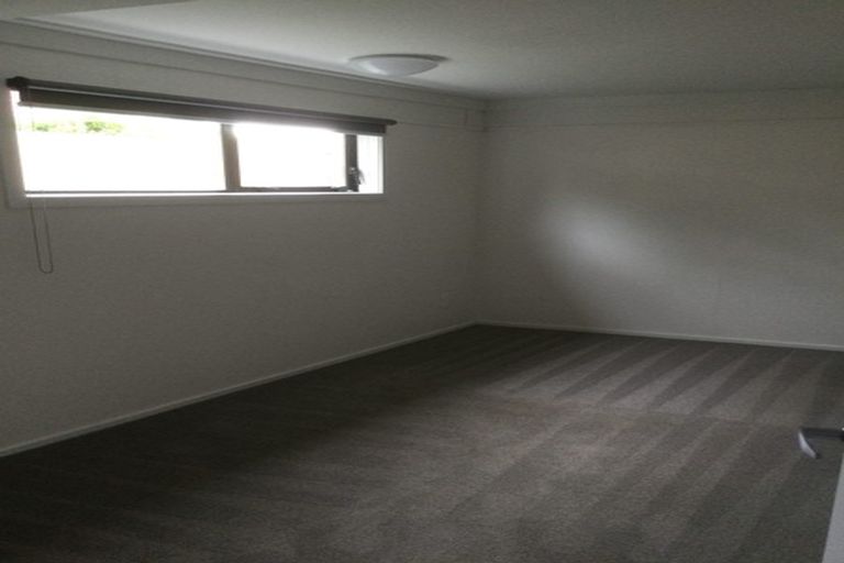 Photo of property in 4 Corfe Street, Ilam, Christchurch, 8041