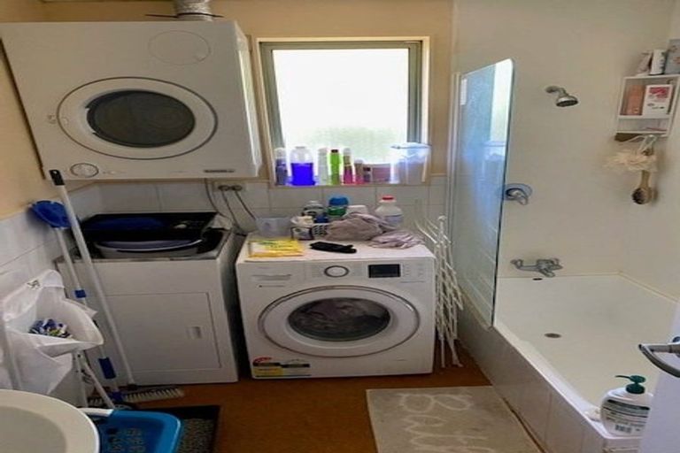 Photo of property in 6b Hillary Street, Tawa, Wellington, 5028