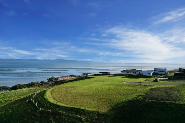 Photo of property in 115 Bayview Road, Atawhai, Nelson, 7010