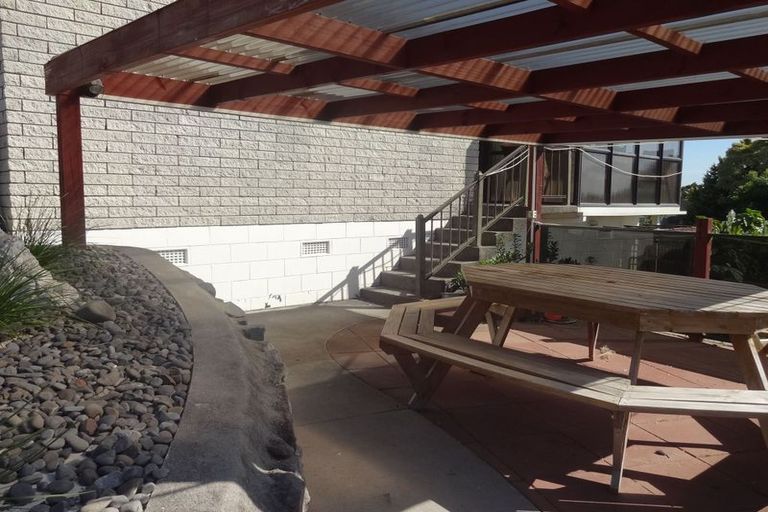 Photo of property in 21 Victory Street, Welcome Bay, Tauranga, 3112