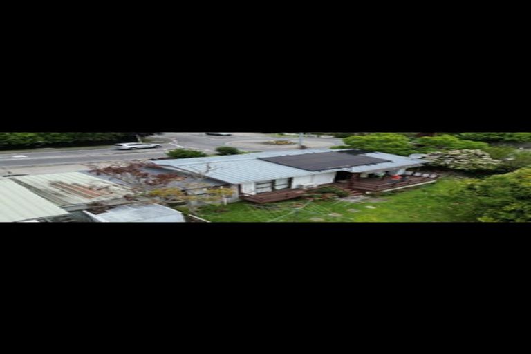 Photo of property in 1 Rimu Road, Raumati Beach, Paraparaumu, 5032