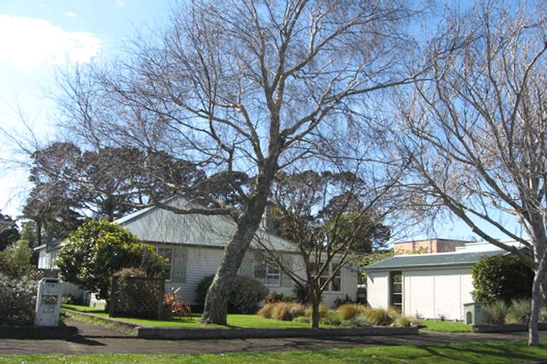 Photo of property in 29 Cornwall Street, Brooklands, New Plymouth, 4310