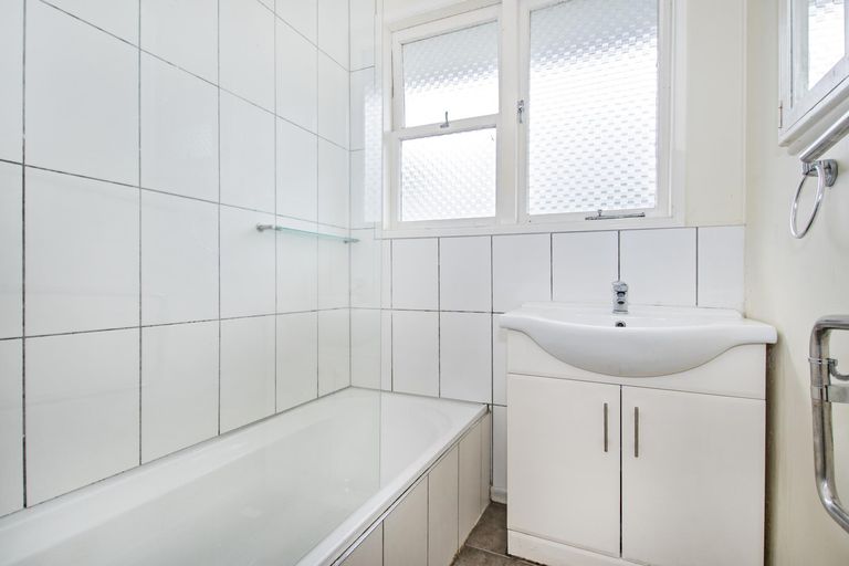 Photo of property in 20 Maire Street, Tikipunga, Whangarei, 0112