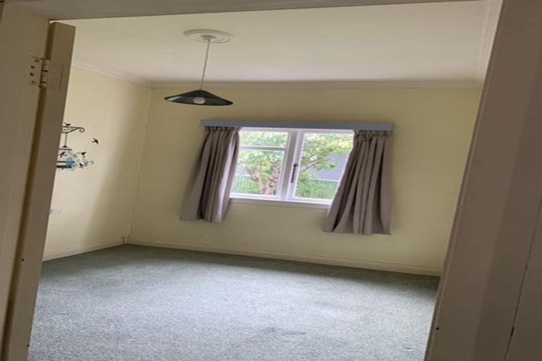 Photo of property in 11 Beaumont Avenue, Alicetown, Lower Hutt, 5010