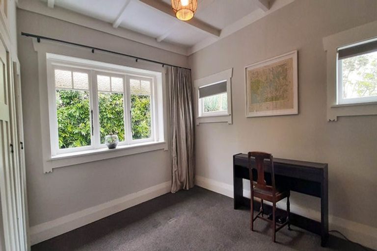 Photo of property in 74a Wharf Road, Te Atatu Peninsula, Auckland, 0610