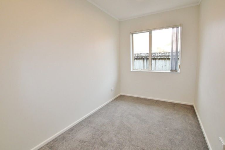 Photo of property in 9 Judd Place, Orewa, 0931