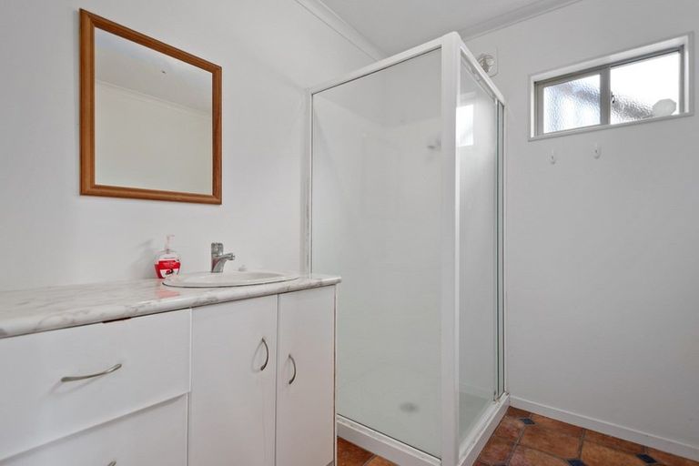 Photo of property in 18 Percy Road, Papamoa Beach, Papamoa, 3118