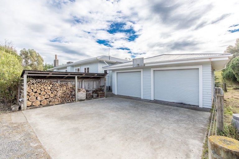 Photo of property in 66 Watts Street, Waipawa, 4210