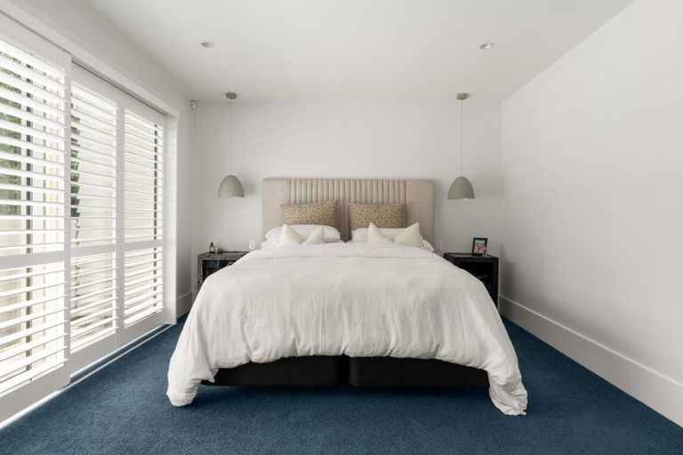 Photo of property in 22 Oceanview Road, Mount Maunganui, 3116