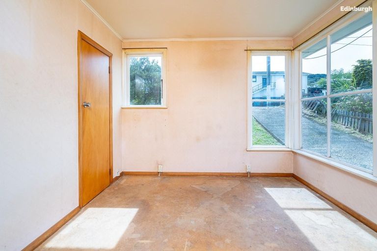 Photo of property in 7 Hanlon Street, Halfway Bush, Dunedin, 9010