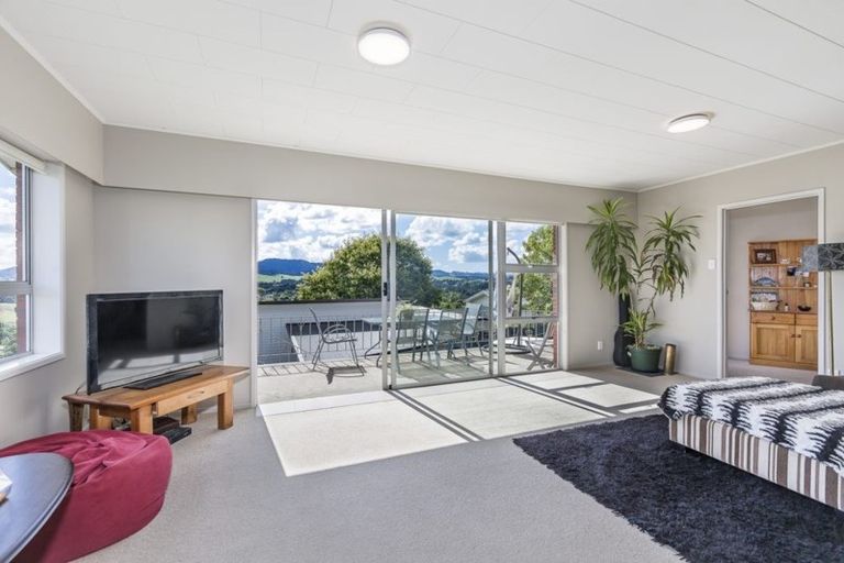 Photo of property in 24 Walton Road, Paraparaumu Beach, Paraparaumu, 5032