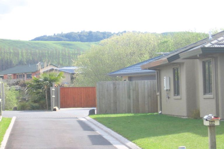 Photo of property in 28 Mccahon Drive, Pukehangi, Rotorua, 3015
