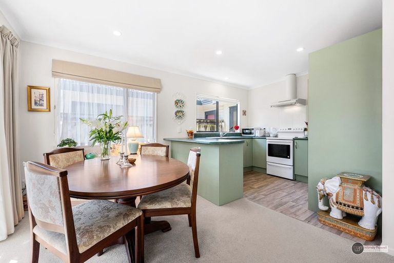 Photo of property in 134b Stokes Valley Road, Stokes Valley, Lower Hutt, 5019