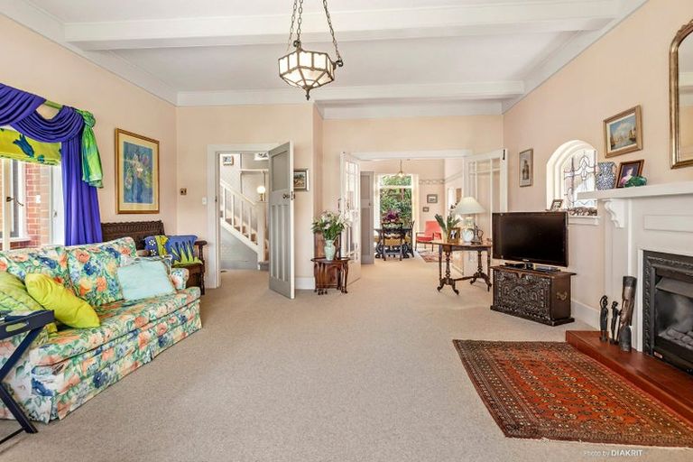 Photo of property in 9 Fitzroy Street, Wadestown, Wellington, 6012