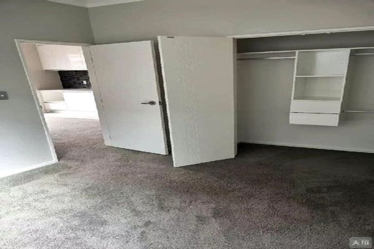 Photo of property in 17 Kira Road, Flat Bush, Auckland, 2016
