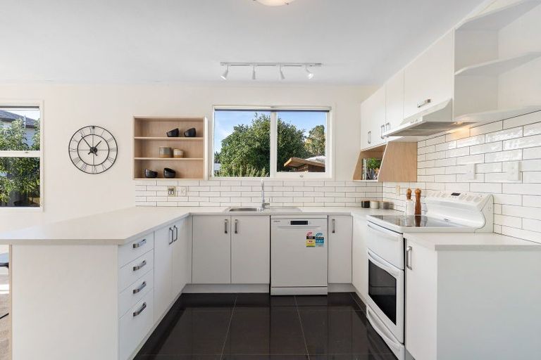 Photo of property in 19 Cherry Road, Bucklands Beach, Auckland, 2014