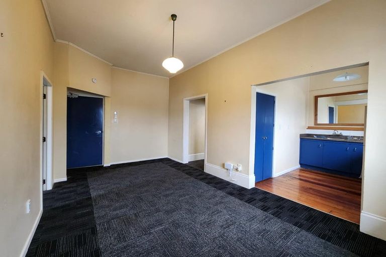 Photo of property in 40 Pirie Street, Mount Victoria, Wellington, 6011