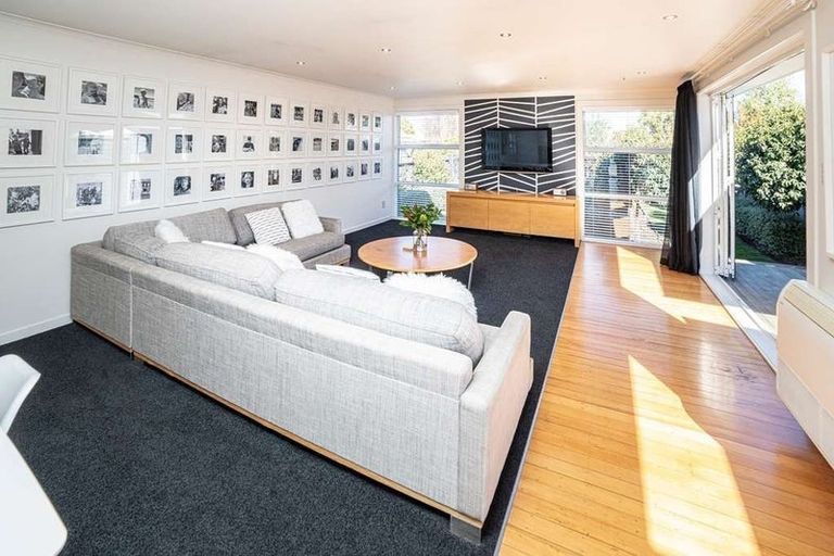 Photo of property in 35 Worthy Street, Ilam, Christchurch, 8041