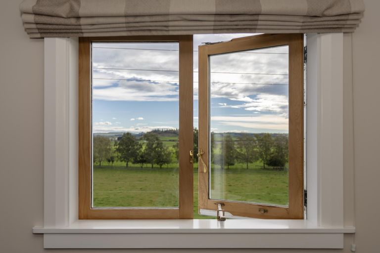 Photo of property in 33 Wellington Street, Enfield, Oamaru, 9491