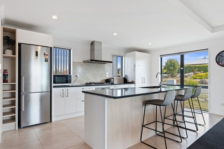 Photo of property in 1 Rodman Lane, Lake Tekapo, 7999