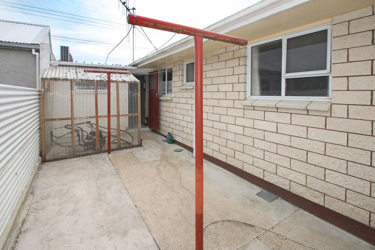 Photo of property in 27 Towey Street, Holmes Hill, Oamaru, 9401