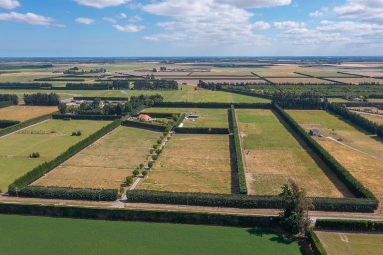 Photo of property in 1217 Hoskyns Road, Kirwee, Christchurch, 7671