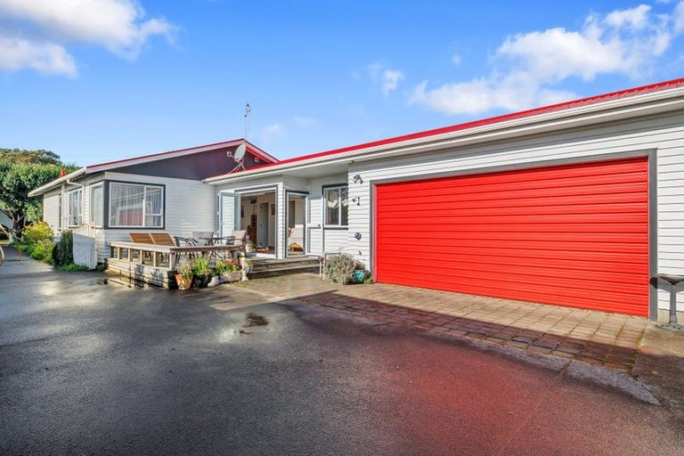 Photo of property in 24 Richmond Street, Fitzroy, New Plymouth, 4312