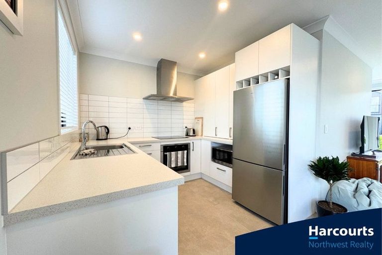 Photo of property in 12 Propeller Avenue, Whenuapai, Auckland, 0618