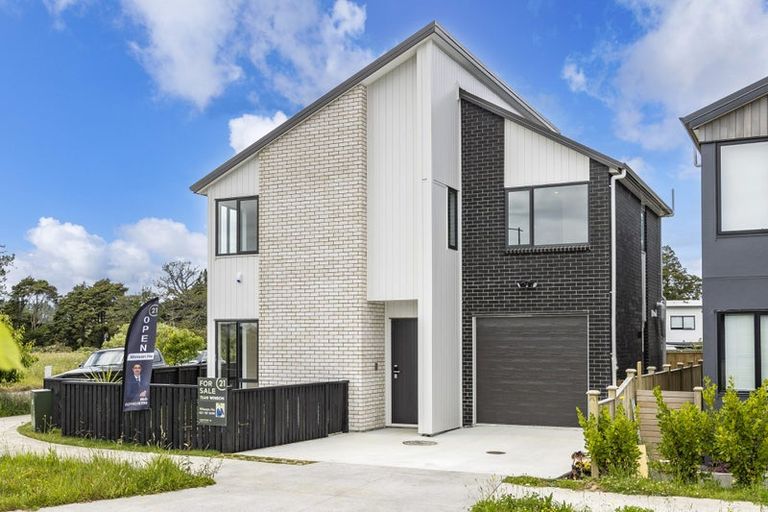 Photo of property in 18 Zadar Street, Kumeu, 0810