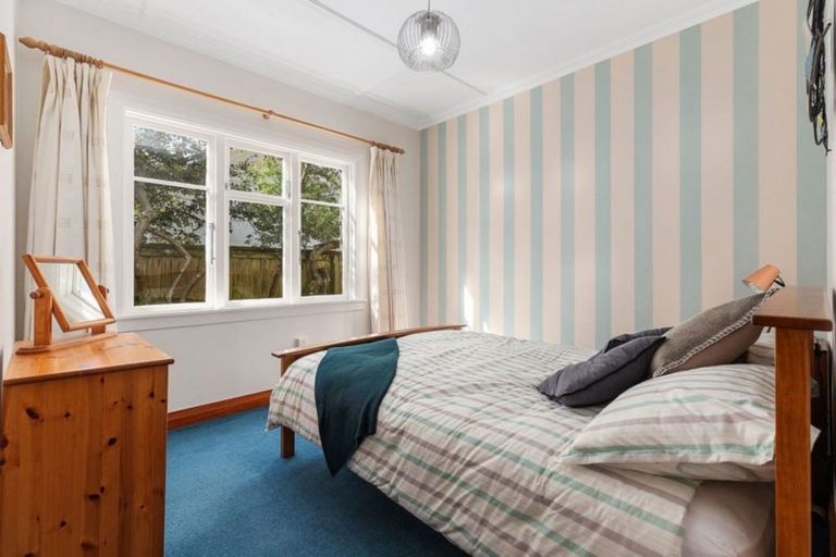 Photo of property in 38 Cashmere Avenue, Khandallah, Wellington, 6035