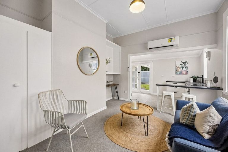 Photo of property in 218 Oxford Street, South Dunedin, Dunedin, 9012